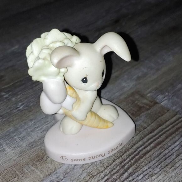 Precious Moments To Some Bunny Special - Picture 7 of 8